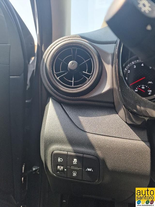 Hyundai i10 1.0 MPI Tech