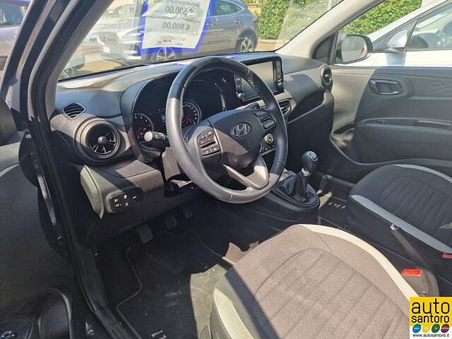 Hyundai i10 1.0 MPI Tech