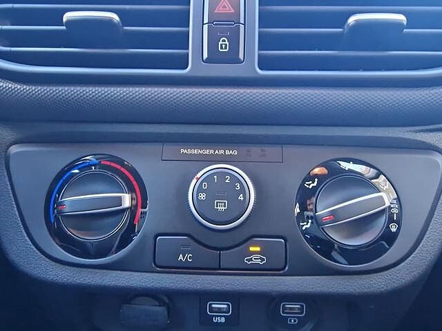 Hyundai i10 1.0 MPI AT Tech