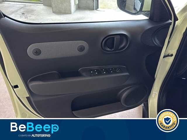 Hyundai INSTER 49KWH XTECH LOGIN PACK