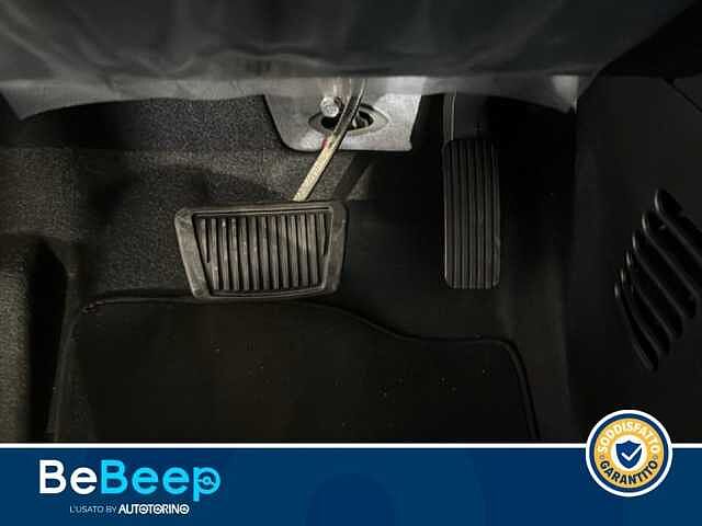 Hyundai INSTER 49KWH XTECH LOGIN PACK