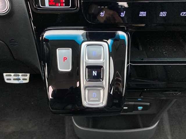 Hyundai STARIA 1.6 HEV 2WD Luxury - 7 Posti