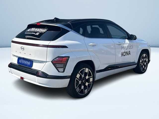 Hyundai KONA Nuova EV 65.4kWh XClass Special Edition + Premium Pack + Tetto a contrasto + Tet