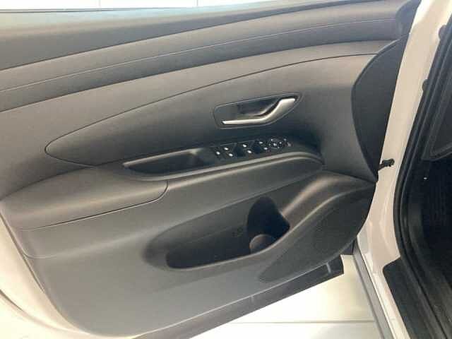 Hyundai TUCSON 1.6 TGDI 48V MT Business