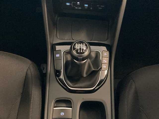 Hyundai TUCSON 1.6 TGDI 48V MT Business