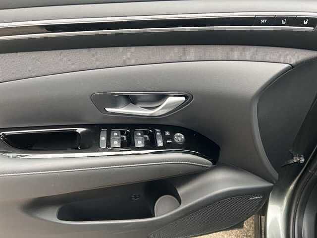 Hyundai TUCSON 1.6 PHEV AT 265CV Exellence (LP, DP, C) Grigio