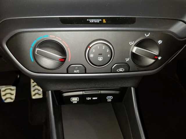 Hyundai BAYON 1.2 MPI XLINE MT