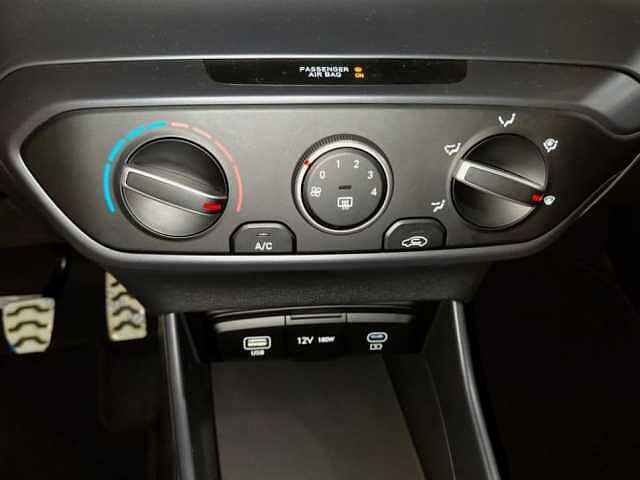 Hyundai BAYON 1.2 MPI XLINE MT