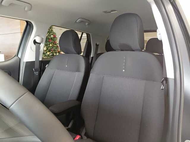 Hyundai INSTER 49kWh XClass (TP, AP)