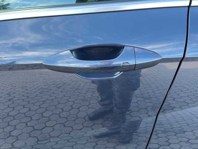 Hyundai KONA 1.6 HEV XLine Plus MY25