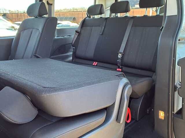 Hyundai STARIA 2.2 WAGON 2WD AUTO