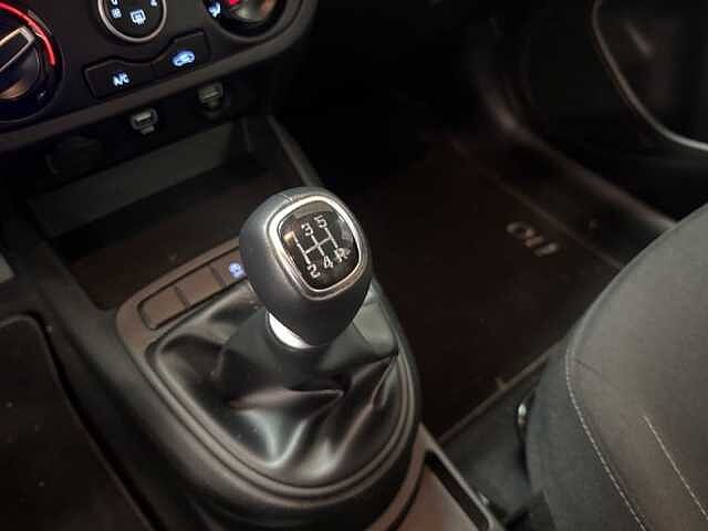 Hyundai i10 1.0 MPI ADVANCED