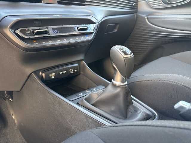 Hyundai BAYON 1.0 TGDI 48V MT XClass