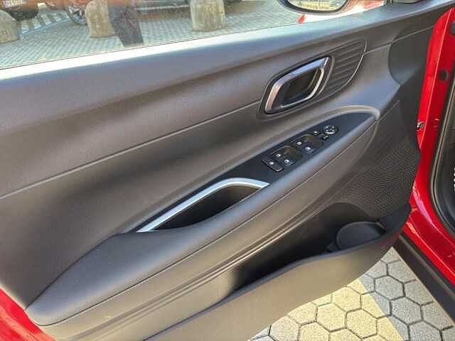 Hyundai BAYON 1.0 TGDI 48V MT XClass