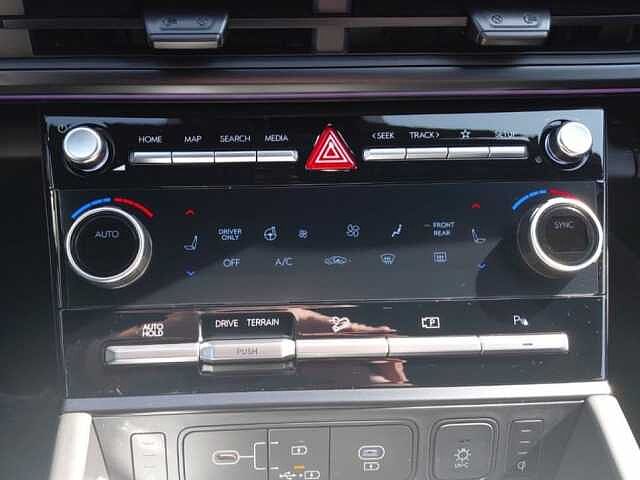 Hyundai SANTA FE 1.6 HEV 4WD XClass (CP, SR) - 7 Posti MY26