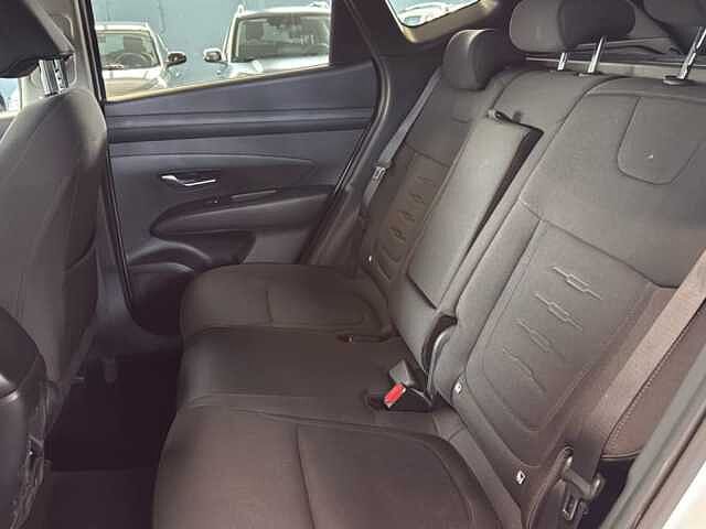 Hyundai TUCSON 1.6 CRDI 48V BUSINESS 2WD DCT