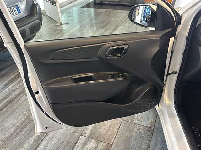 Hyundai i10 1.0 MPI TECH CONNECT PACK