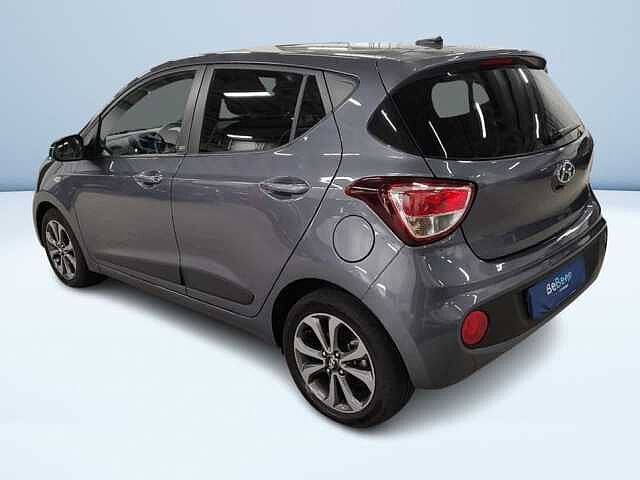 Hyundai i10 1.0 ADVANCED