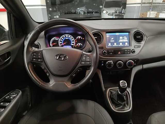 Hyundai i10 1.0 ADVANCED