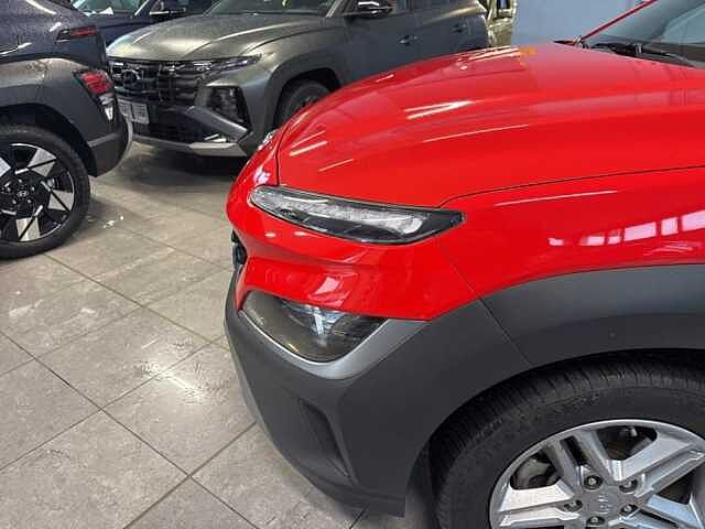 Hyundai KONA 1.0 T-GDI 48V XTECH 2WD 120CV IMT