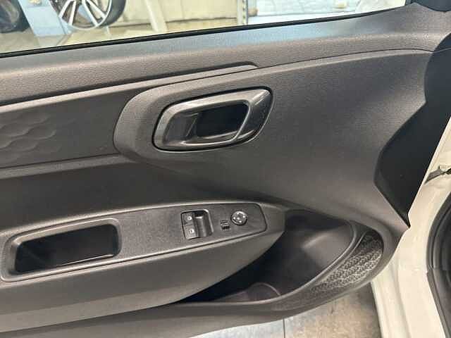 Hyundai i10 1.0 MPI TECH CONNECT PACK AT