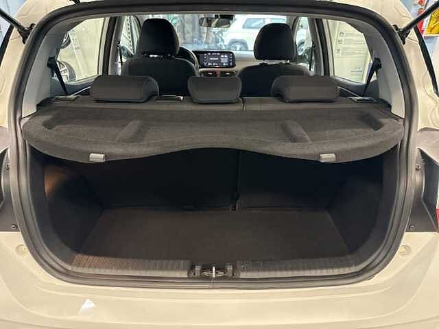 Hyundai i10 1.0 MPI TECH CONNECT PACK AT