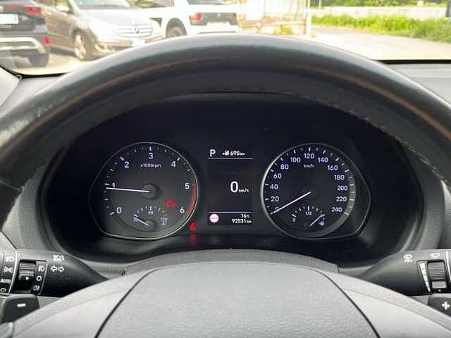 Hyundai i30 Fastback 1.6 CRDI BUSINESS DCT MY20