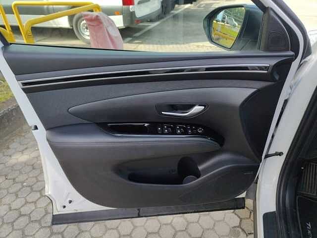 Hyundai TUCSON 1.6 HEV EXELLENCE 2WD AUTO Bianco