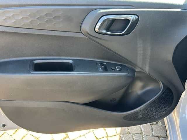 Hyundai i10 1.0 MPI CONNECTLINE 67CV AUTO