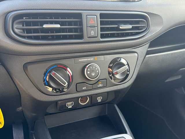 Hyundai i10 1.0 MPI CONNECTLINE 67CV AUTO
