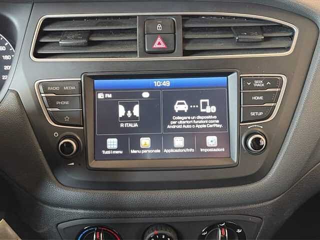 Hyundai i20 5P 1.2 MPI DUALCOLOR 84CV