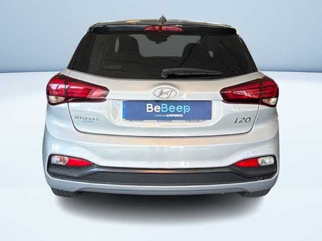 Hyundai i20 5P 1.2 MPI DUALCOLOR 84CV