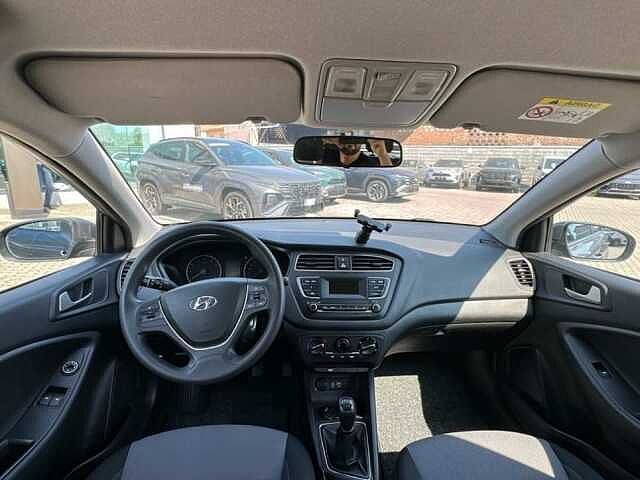 Hyundai i20 5P 1.2 MPI ADVANCED 75CV