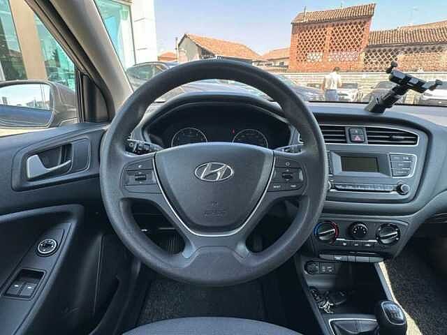 Hyundai i20 5P 1.2 MPI ADVANCED 75CV