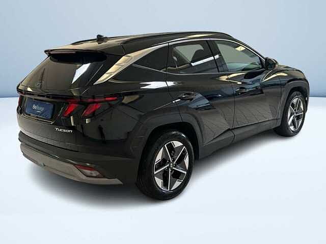 Hyundai TUCSON 1.6 CRDI 48V BUSINESS 2WD DCT