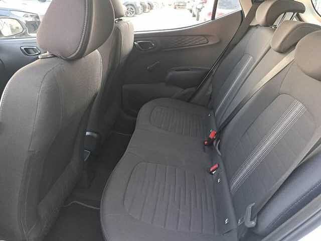 Hyundai i10 1.0 MPI CONNECTLINE 67CV AUTO
