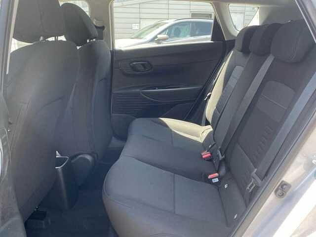 Hyundai BAYON 1.0 TGDI MT Business MY26