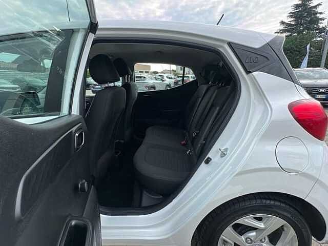 Hyundai i10 1.0 MPI TECH CONNECT PACK