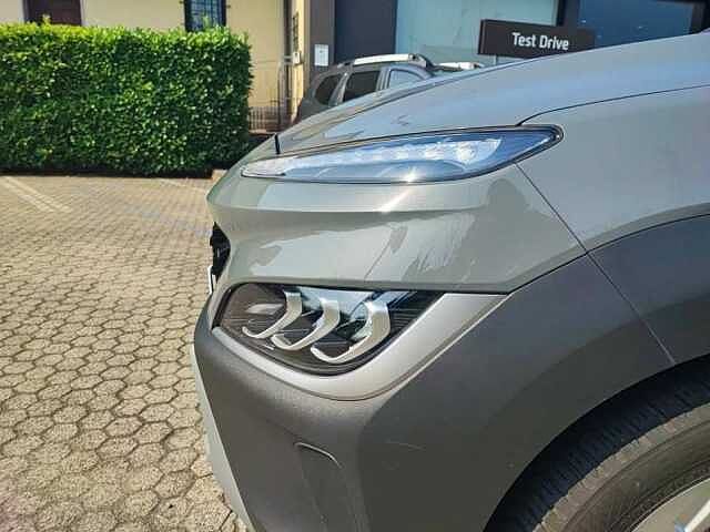 Hyundai KONA 1.0 T-GDI 48V XTECH+ 2WD 120CV IMT