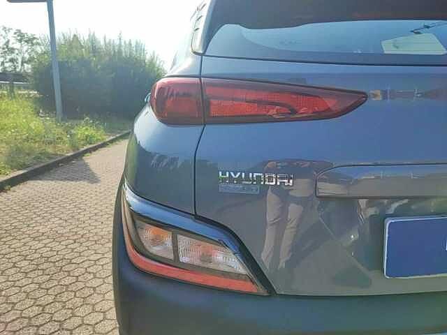 Hyundai KONA 1.0 T-GDI 48V XTECH+ 2WD 120CV IMT