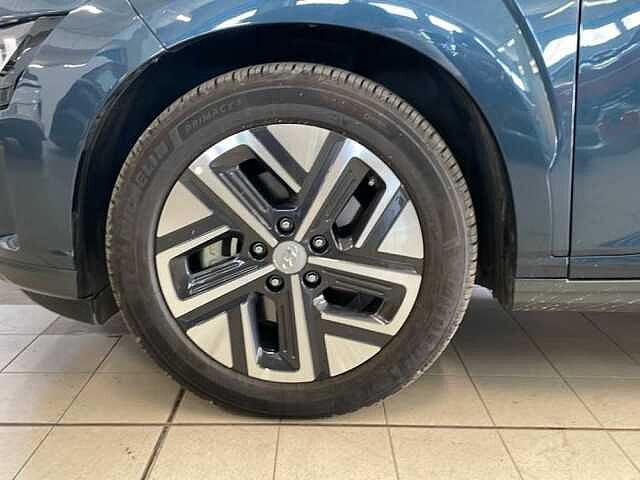 Hyundai KONA 64 KWH EV XCLASS Blu