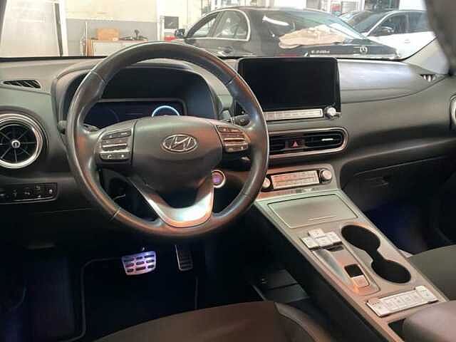 Hyundai KONA 64 KWH EV XCLASS Blu