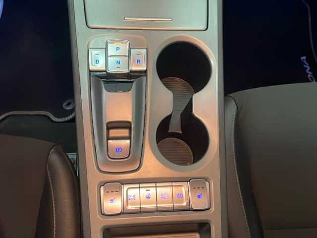 Hyundai KONA 64 KWH EV XCLASS Blu
