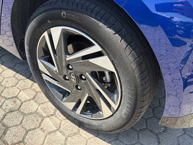 Hyundai i20 1.0 T-GDI 48V CONNECTLINE IMT