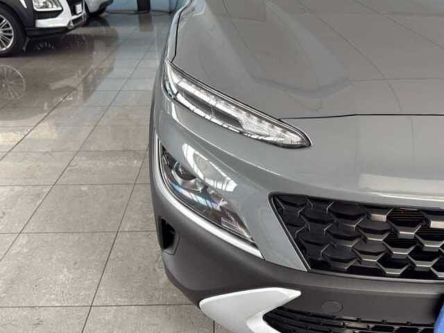 Hyundai KONA 1.0 T-GDI 48V XTECH 2WD 120CV IMT