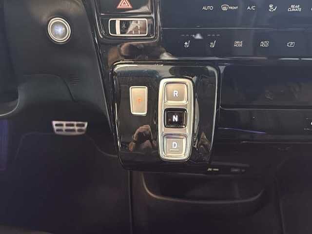 Hyundai STARIA 2.2 LUXURY AWD AUTO