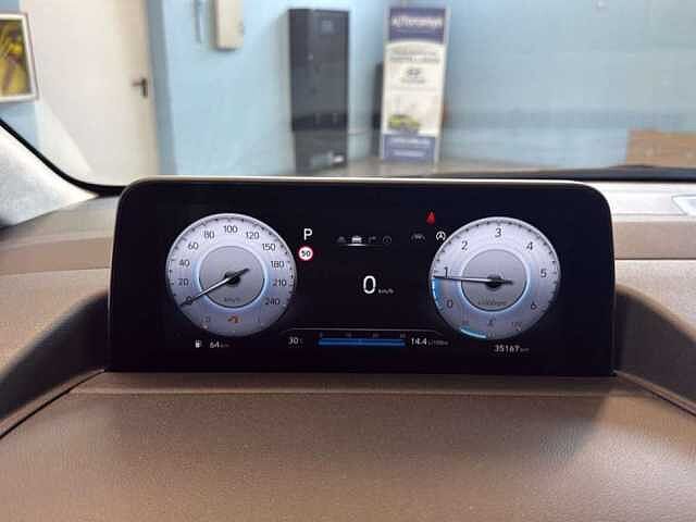 Hyundai STARIA 2.2 LUXURY AWD AUTO