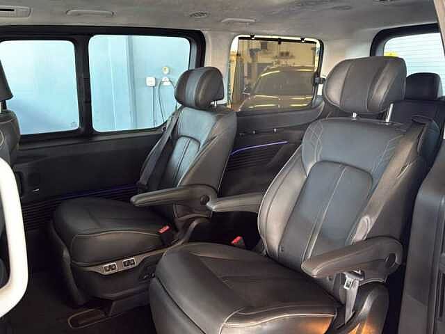 Hyundai STARIA 2.2 LUXURY AWD AUTO