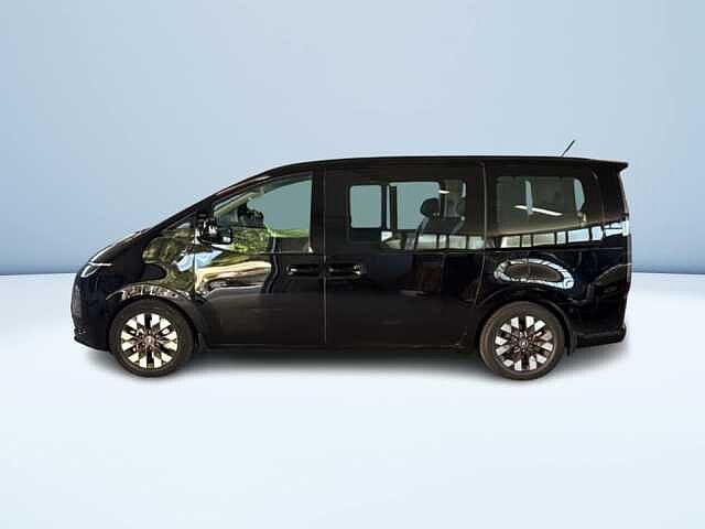 Hyundai STARIA 2.2 LUXURY AWD AUTO