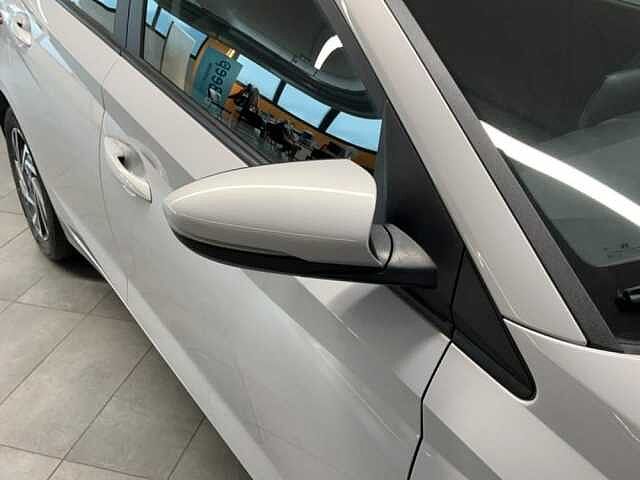 Hyundai i20 1.2 MPI CONNECTLINE 79CV MT Grigio